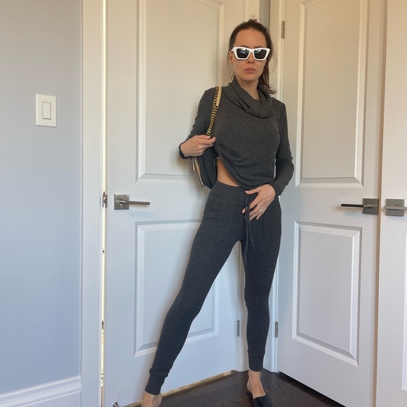 two piece jogger set - Picture 3 of 15